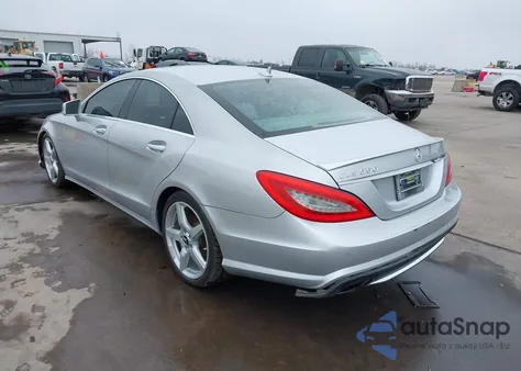 2012 Mercedes-Benz Cls 550 z USA, uszkodzony, nr VIN WDDLJ7DB8CA016787